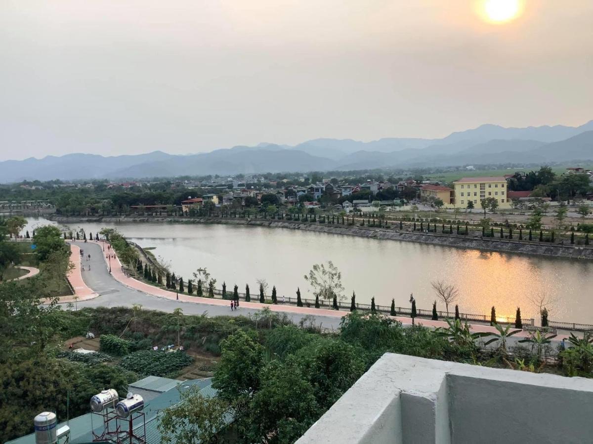 Nha Nghi Minh Thuy Bed & Breakfast Dien Bien Phu Luaran gambar
